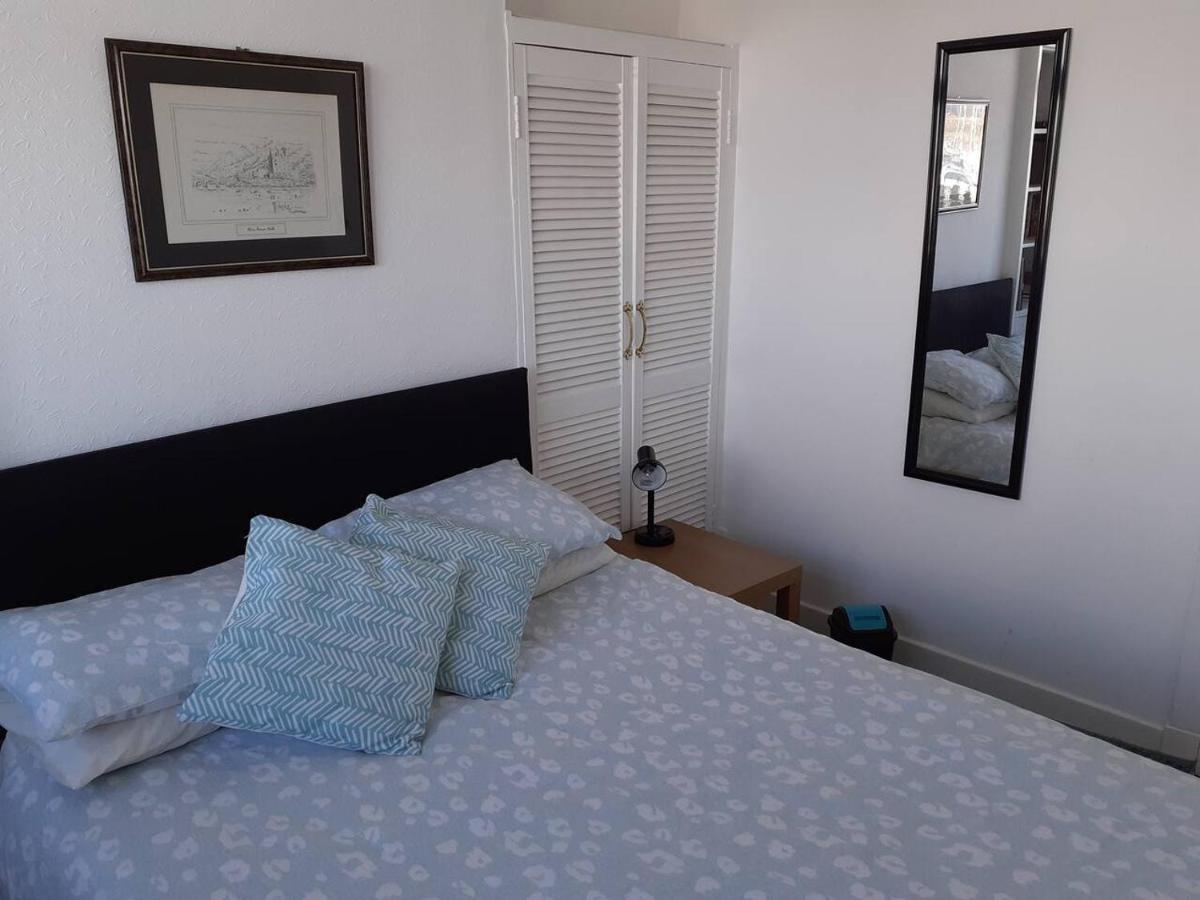 טרון Marina View Lovely Upper 3 Bedroom Apartment מראה חיצוני תמונה